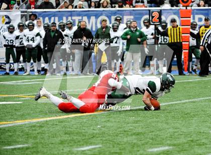 Thumbnail 1 in William Floyd vs. Freeport (Section 8 D1 Long Island Final) photogallery.