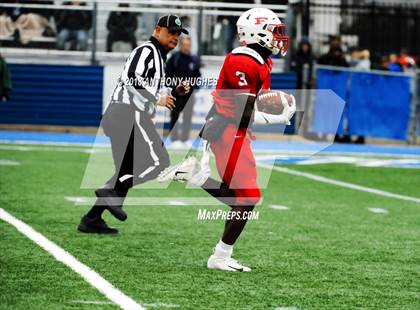 Thumbnail 1 in William Floyd vs. Freeport (Section 8 D1 Long Island Final) photogallery.