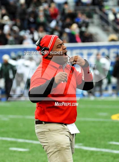 Thumbnail 1 in William Floyd vs. Freeport (Section 8 D1 Long Island Final) photogallery.