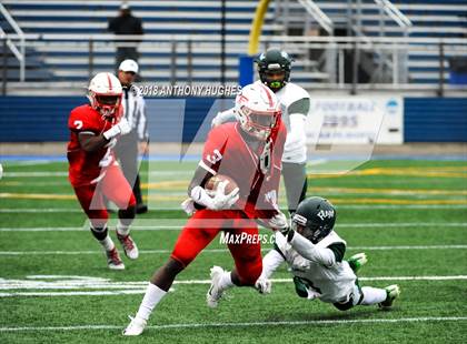 Thumbnail 3 in William Floyd vs. Freeport (Section 8 D1 Long Island Final) photogallery.