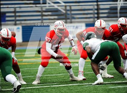 Thumbnail 3 in William Floyd vs. Freeport (Section 8 D1 Long Island Final) photogallery.
