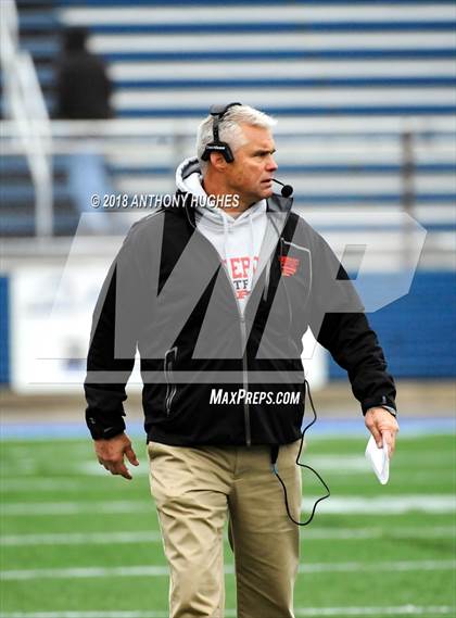 Thumbnail 3 in William Floyd vs. Freeport (Section 8 D1 Long Island Final) photogallery.
