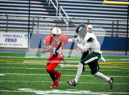 Thumbnail 2 in William Floyd vs. Freeport (Section 8 D1 Long Island Final) photogallery.