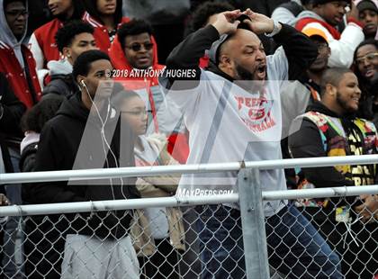 Thumbnail 3 in William Floyd vs. Freeport (Section 8 D1 Long Island Final) photogallery.