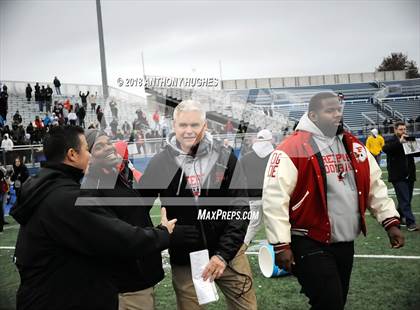 Thumbnail 2 in William Floyd vs. Freeport (Section 8 D1 Long Island Final) photogallery.