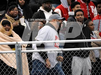 Thumbnail 3 in William Floyd vs. Freeport (Section 8 D1 Long Island Final) photogallery.