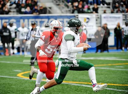 Thumbnail 3 in William Floyd vs. Freeport (Section 8 D1 Long Island Final) photogallery.