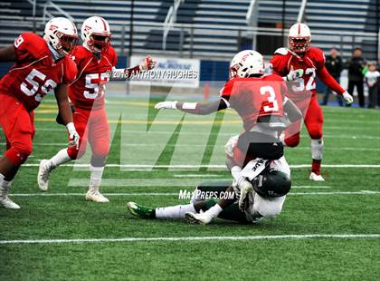 Thumbnail 2 in William Floyd vs. Freeport (Section 8 D1 Long Island Final) photogallery.