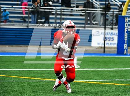 Thumbnail 2 in William Floyd vs. Freeport (Section 8 D1 Long Island Final) photogallery.