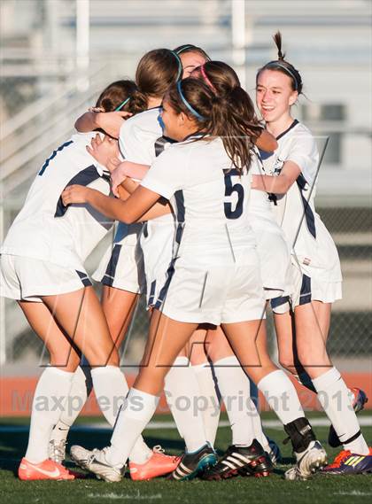 Thumbnail 3 in Redlands vs. Yucaipa photogallery.