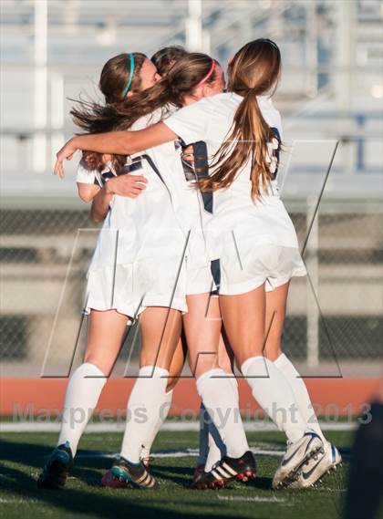 Thumbnail 2 in Redlands vs. Yucaipa photogallery.