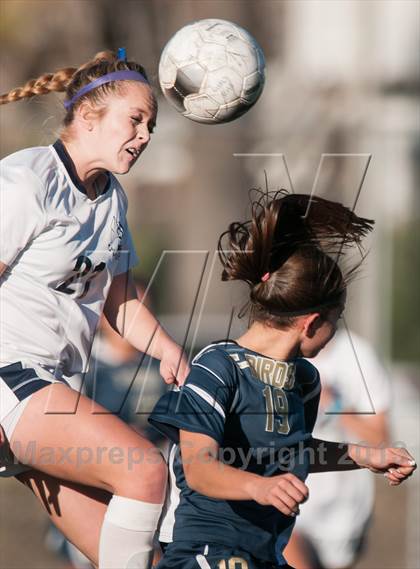 Thumbnail 3 in Redlands vs. Yucaipa photogallery.