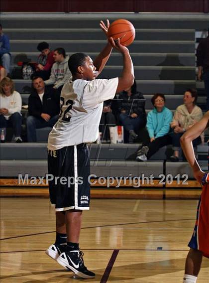 Thumbnail 3 in William Blount @ Alcoa photogallery.