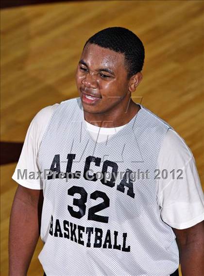 Thumbnail 3 in William Blount @ Alcoa photogallery.