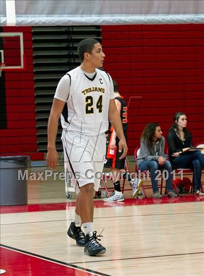 Thumbnail 1 in San Jacinto vs. Yucca Valley (Palm Springs Winter Classic) photogallery.