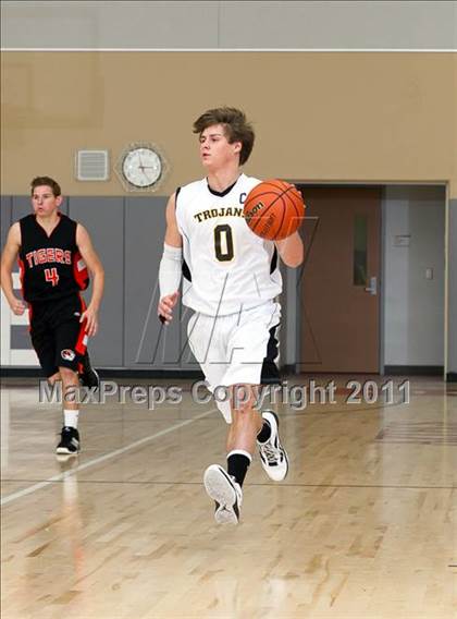 Thumbnail 3 in San Jacinto vs. Yucca Valley (Palm Springs Winter Classic) photogallery.