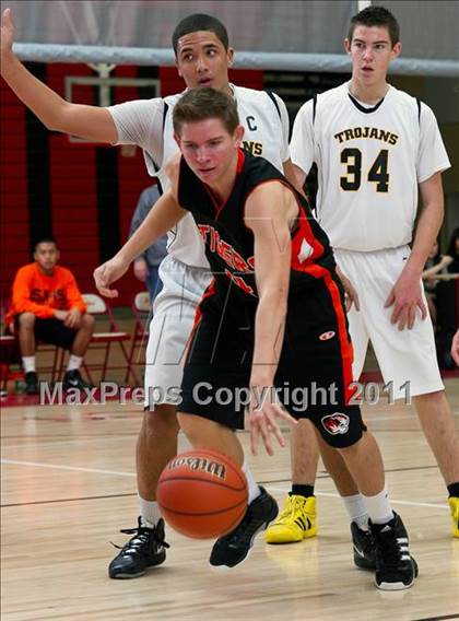 Thumbnail 3 in San Jacinto vs. Yucca Valley (Palm Springs Winter Classic) photogallery.
