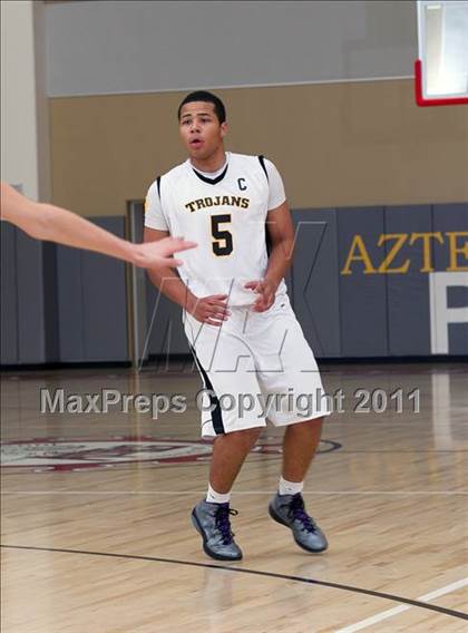 Thumbnail 2 in San Jacinto vs. Yucca Valley (Palm Springs Winter Classic) photogallery.