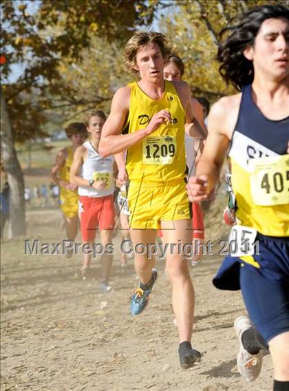 Thumbnail 3 in CIF State Cross Country Championships (Boys Division III) photogallery.