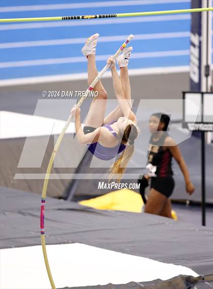 Thumbnail 1 in VHSL State Championship - Class 5 (Pole Vault) photogallery.