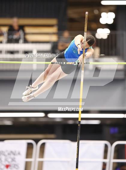 Thumbnail 3 in VHSL State Championship - Class 5 (Pole Vault) photogallery.