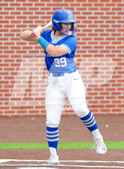 Thumbnail 1 in Barbers Hill vs. Friendswood (UIL Softball 5A Region 3 Regional Quarterfinal) photogallery.