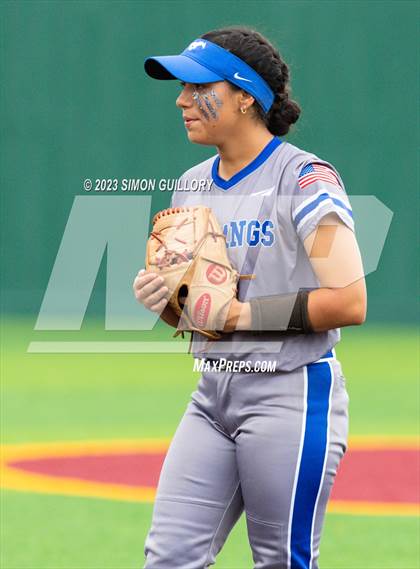 Thumbnail 1 in Barbers Hill vs. Friendswood (UIL Softball 5A Region 3 Regional Quarterfinal) photogallery.
