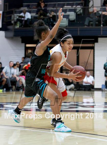Thumbnail 2 in Deer Valley vs. Berkeley (CIF NCS D1 Final) photogallery.