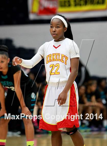 Thumbnail 2 in Deer Valley vs. Berkeley (CIF NCS D1 Final) photogallery.