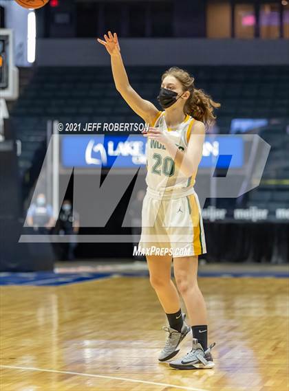 Thumbnail 1 in Fowler vs. Carney-Nadeau (MHSAA D4 Semifinal) photogallery.
