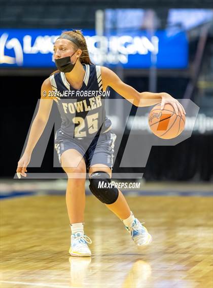 Thumbnail 3 in Fowler vs. Carney-Nadeau (MHSAA D4 Semifinal) photogallery.
