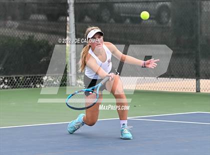 Thumbnail 1 in Queen City vs New Waverly (UIL 3A Girls Singles State Finals) photogallery.