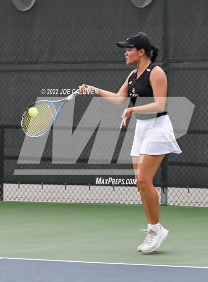 Thumbnail 3 in Queen City vs New Waverly (UIL 3A Girls Singles State Finals) photogallery.