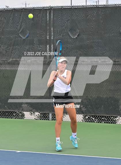 Thumbnail 1 in Queen City vs New Waverly (UIL 3A Girls Singles State Finals) photogallery.