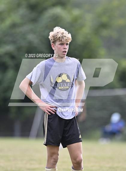 Thumbnail 2 in Croatan @ West Johnston (Scrimmage) photogallery.