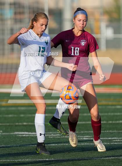 Thumbnail 2 in Highland vs. Perry (Coyote Classic Soccer Tournament) photogallery.