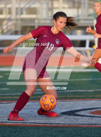 Thumbnail 1 in Highland vs. Perry (Coyote Classic Soccer Tournament) photogallery.