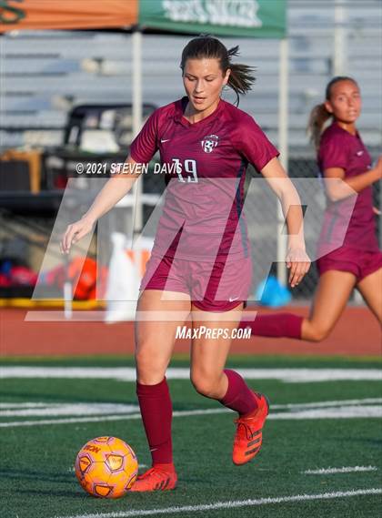 Thumbnail 2 in Highland vs. Perry (Coyote Classic Soccer Tournament) photogallery.