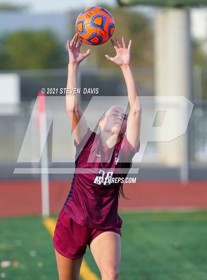 Thumbnail 3 in Highland vs. Perry (Coyote Classic Soccer Tournament) photogallery.