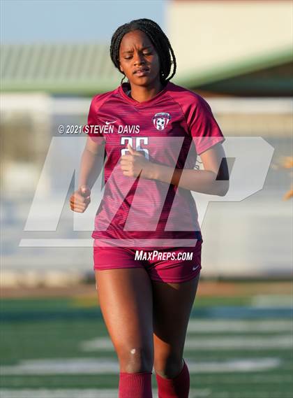 Thumbnail 1 in Highland vs. Perry (Coyote Classic Soccer Tournament) photogallery.