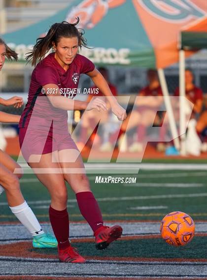 Thumbnail 3 in Highland vs. Perry (Coyote Classic Soccer Tournament) photogallery.