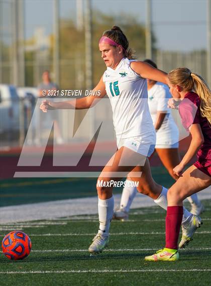 Thumbnail 2 in Highland vs. Perry (Coyote Classic Soccer Tournament) photogallery.