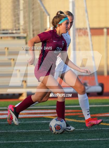 Thumbnail 1 in Highland vs. Perry (Coyote Classic Soccer Tournament) photogallery.