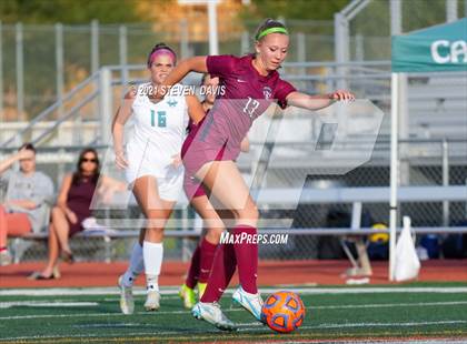 Thumbnail 3 in Highland vs. Perry (Coyote Classic Soccer Tournament) photogallery.