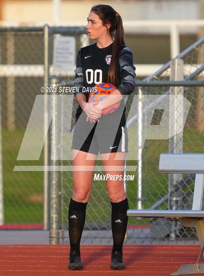 Thumbnail 3 in Highland vs. Perry (Coyote Classic Soccer Tournament) photogallery.