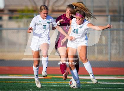Thumbnail 2 in Highland vs. Perry (Coyote Classic Soccer Tournament) photogallery.