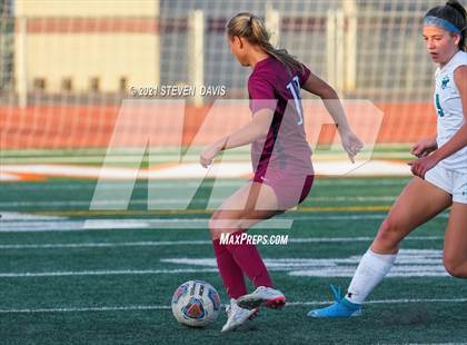 Thumbnail 2 in Highland vs. Perry (Coyote Classic Soccer Tournament) photogallery.