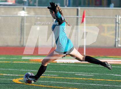 Thumbnail 2 in Highland vs. Perry (Coyote Classic Soccer Tournament) photogallery.