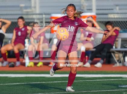 Thumbnail 2 in Highland vs. Perry (Coyote Classic Soccer Tournament) photogallery.
