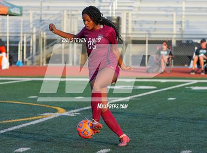 Thumbnail 3 in Highland vs. Perry (Coyote Classic Soccer Tournament) photogallery.